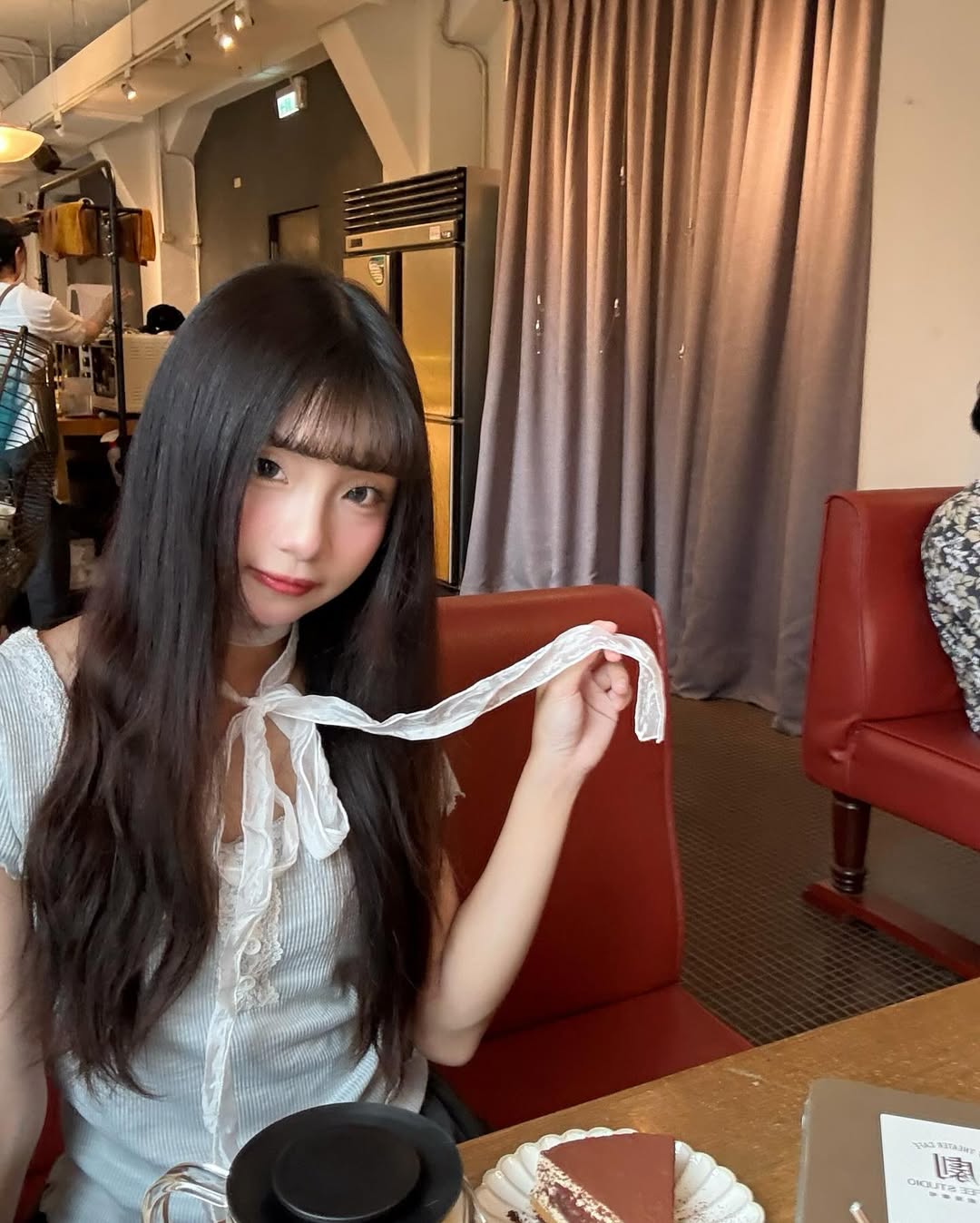 「許慈」大眼甜妹微露姣好身材來勾引你  IG推特美女-第1章-图片4