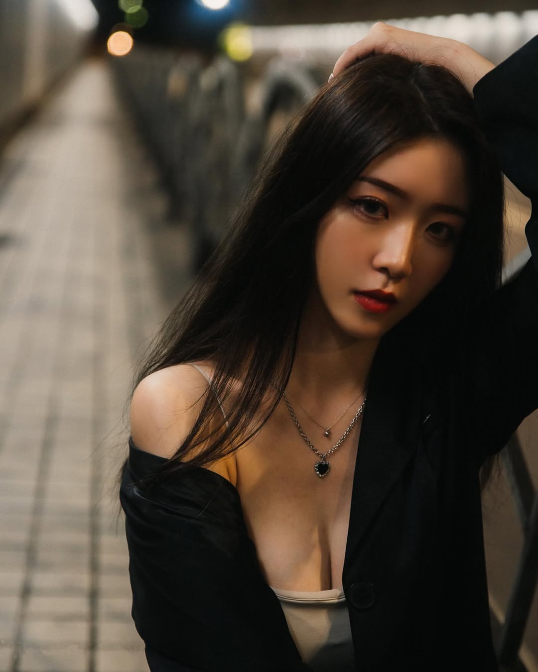 「Zoe 若沂」唯美乳形 白皙美肌好厲害  IG推特美女-第1章-图片8