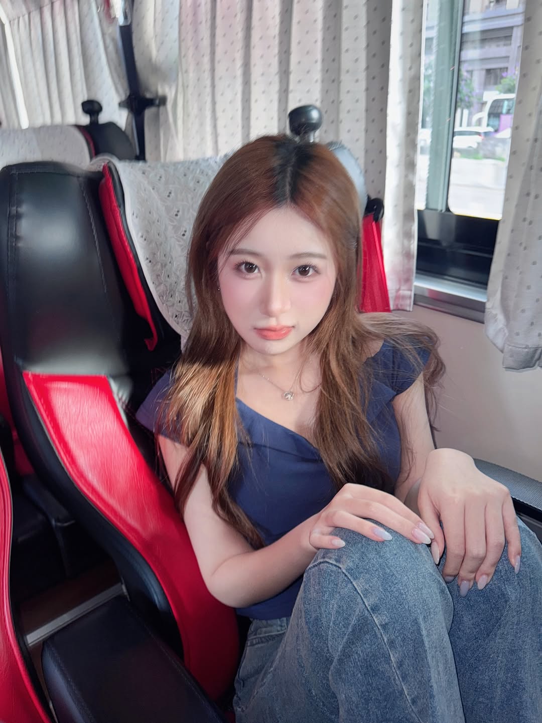 「ㄧㄊ」Ｓ型姣好身段好吸睛 辣到不行  IG推特美女-第1章-图片2