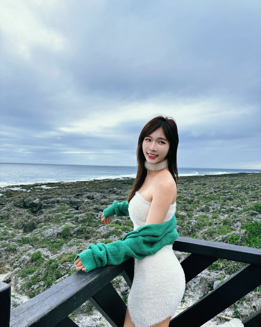 「邱書書」甜美臉龐 水靈大眼超級吸睛  IG推特美女-第1章-图片6