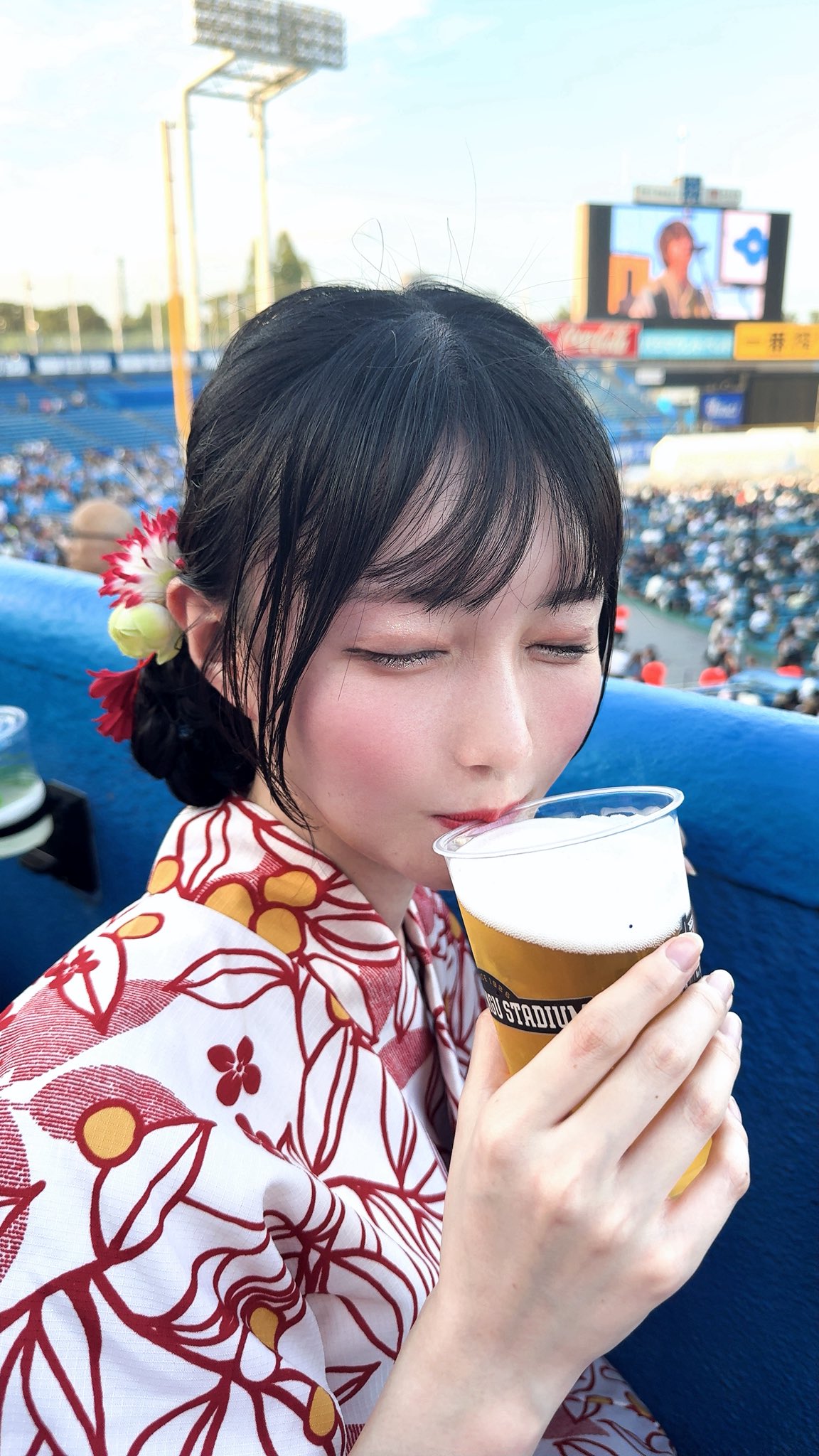 震驚！名校美女三佳詩穿性感內衣暴紅迪士尼，竟轉戰AV界？！  IG推特美女-第1章-图片3